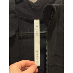 Lululemon Define Jacket Womens 10 Black Full Zip Embroidered Logo thumbnail 3