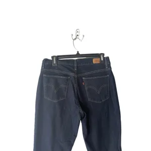 Levi's 515 Bootcut Women's Size 8 Dark Wash Mid Rise Jeans‎ thumbnail 6