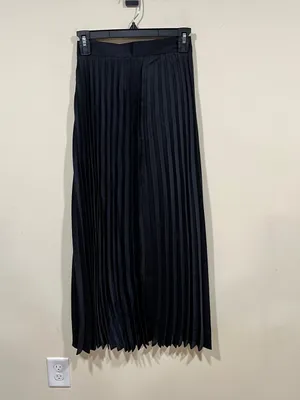 NWT ZARA NEW WOMAN HIGH WAIST PLEATED MIDI SKIRT BLACK size XS thumbnail 3