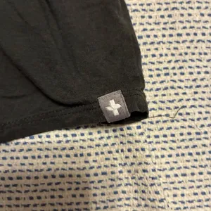 FIGS Super Soft Long Sleeve Crewneck – Black, XSmall, EUC thumbnail 3