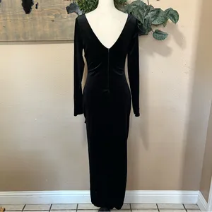Lulus Dreaming About You Black Velvet Long Sleeve Maxi Dress thumbnail 6