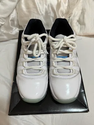 Jordan Air 11 Retro Low (GS) thumbnail 2