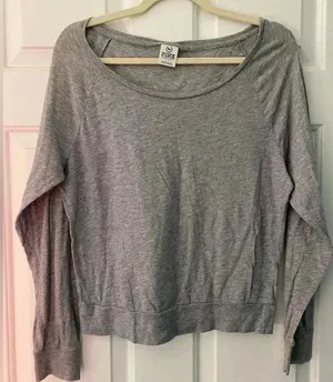 PINK Long Sleeved Boat neck‎ Gray Top Size S thumbnail 1