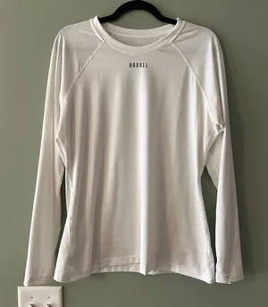 NOBULL Women's Long Sleeve Top Large thumbnail 1
