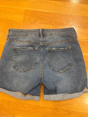 Old Navy button fly Jean shorts size 6 . thumbnail 8