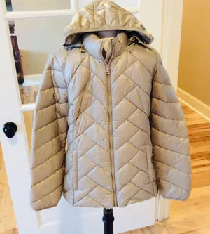 London Fog Down Jacket Lightweight Coat Womens Medium Champagne thumbnail 3