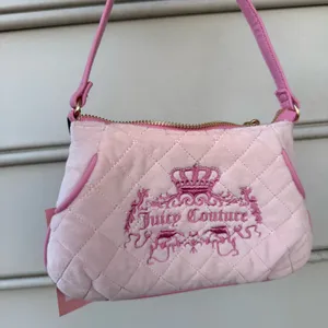 Juicy Couture Pink Quilted Women's mini bag thumbnail 3