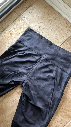 lululemon Fast and Free Tight II 25” Non-Reflective Nulux thumbnail 6