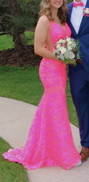 Pink Prom Dress 🩷💞 Size 2 thumbnail 2