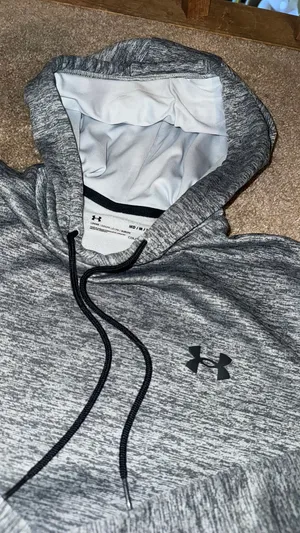 Under Armour Hoodie thumbnail 2