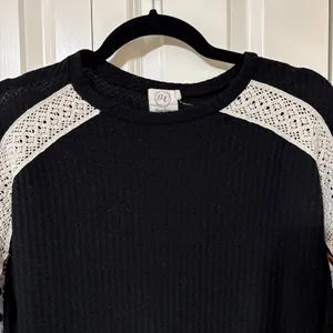 Women's Long Sleeve Grace & Emma Black Boho Hippie Style Shirt Sz Small Coquette thumbnail 2