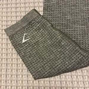 Gymshark leggings. thumbnail 3