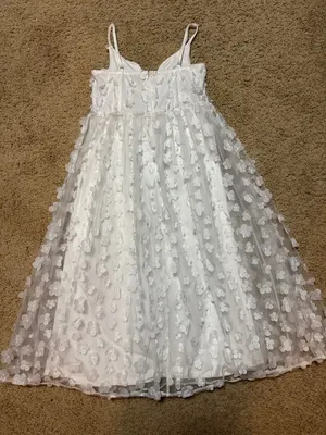 Lulu’s White 3D Floral Whimsical Bustier Midi Dress Size Large thumbnail 7