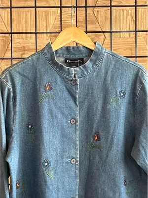 Denim & Co Womens Denim Jacket Size L Button Up Embroidered Flowers Boho thumbnail 2