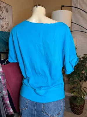 Vintage Y2K Aeropostale Aero Blue Graphic Crop Top Size M thumbnail 4