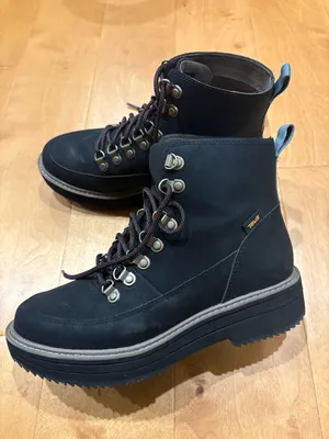 Teva Women's Midform ankle Boots leather lace up black sz 8 hiking gorpcore thumbnail 4