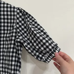 Obey Black/White Checkered Button Down Balloon Short Sleeve Crop Top Cotton sz M thumbnail 4