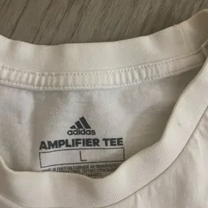 Adidas thumbnail 2
