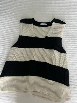 ZARA Sweater Vest  thumbnail 3