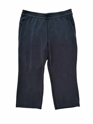 Lululemon 14 Softstreme High Rise Straight Leg Crop Pant thumbnail 2
