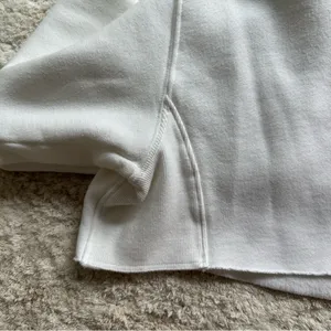 Aritzia TNA Cozy Fleece Boyfriend Cropped Hoodie thumbnail 6