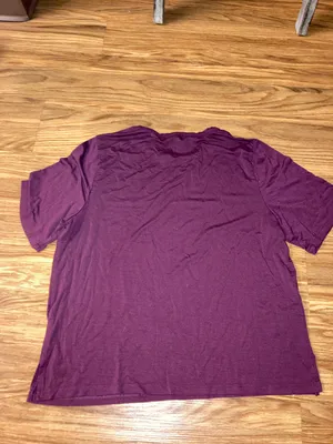 Athleta T-Shirt thumbnail 2
