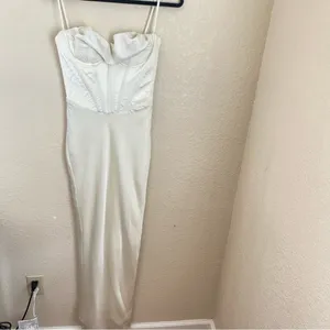 HOUSE OF CB 'Charmaine' Ivory white Corset Maxi Dress/Size S A-C NWOT thumbnail 5