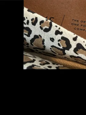 Cheetah print Tom’s Tan Size 7.5 thumbnail 5