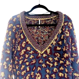 FREE PEOPLE Little Animal Oversized‎ Pullover Sweater Medium thumbnail 8