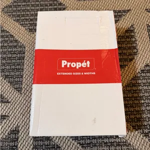 Propet TravelActiv Sneaker Womens Size 8.5 X (2E) thumbnail 6