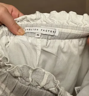 English Factory Gray Striped Ruffle Cropped Bell Bottom Linen Pants - XS thumbnail 10