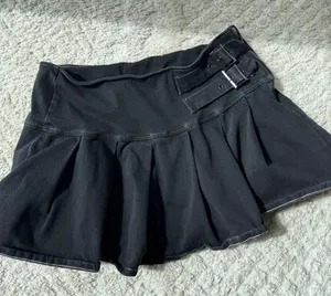 Gray Denim Micro Mini Skirt Side Buckles Pleated Low Rise Punk Grunge Size M thumbnail 1