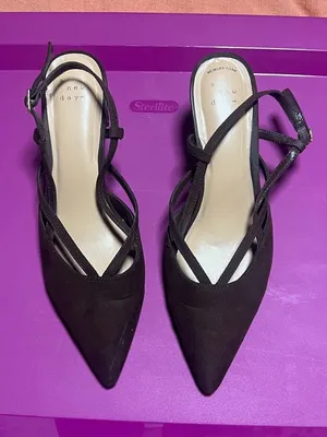 A New Day SZ 8.5 Espresso Brown Pointed Toe Heels Office Siren 90s Minimalist thumbnail 1
