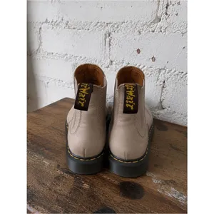 Dr. Martens 2976 Chelsea Boots Taupe Leather Gore Elastic Sz 5 thumbnail 6