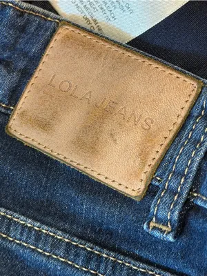 Lola High Rise Straight Denver W. Blk Jeans, size 26 thumbnail 10