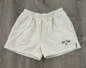Brandy Melville New York Shorts thumbnail 1