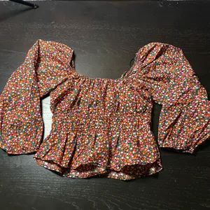 Zara Multicolor Floral Smocked Blouse thumbnail 5