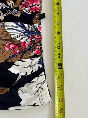 Women's Pajama Set L Short Sleeve Shirt and Capri Soft Pull‎ On Pants Pockets thumbnail 8