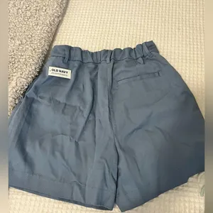 NWT Old Navy High Rise Taylor Shorts - Size S thumbnail 3