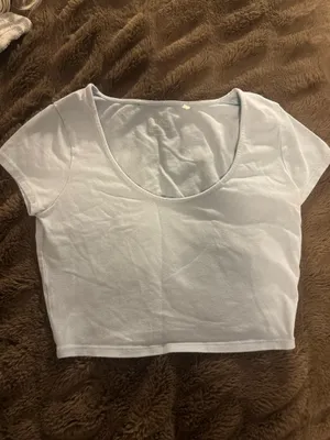 Brandy Melville, PacSun tops bundle thumbnail 2