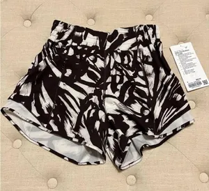 Lululemon Hotty Hot HR Short 4" Lined- Size 4 thumbnail 1