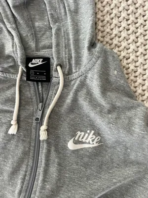 Nike Hoodie thumbnail 2