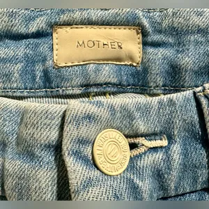 MOTHER High waisted Looker ankle fray jeans size 26 thumbnail 10