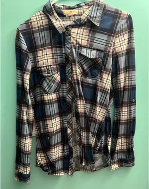Long sleeve flannel  thumbnail 1