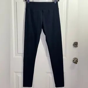 Aerie Classic Black Leggings thumbnail 2