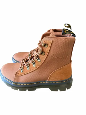 Dr. Martens NEW Women's Combs W Utility Boot Size 7 #267006 thumbnail 3