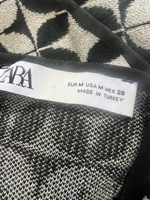 ZARA Top Crop thumbnail 4