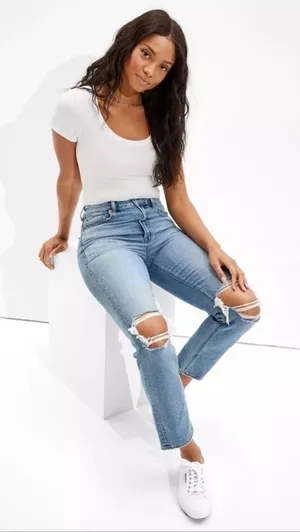AMERICAN EAGLE Distressed Mom Jeans thumbnail 1