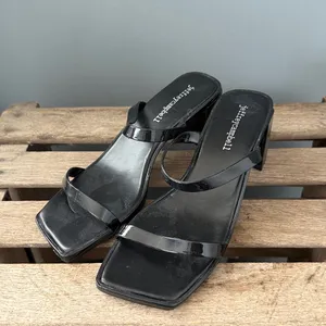 Jeffrey Campbell Jamm 3 jelly slide sandal In white Size 6‎ A25 thumbnail 2
