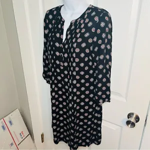 Old Navy Casual Floral Medallion Print MicroPleat front Tshirt Dress Navy XS thumbnail 5